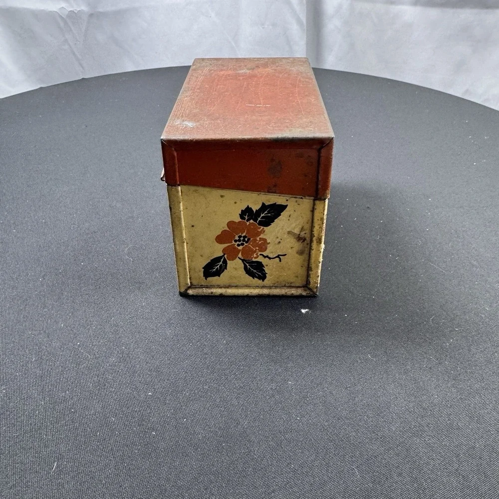 Vintage Tin Metal Recipe Box by‎ Ohio Art, Hall Red Poppy Pattern